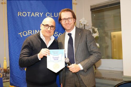 Incontro con FRANCESCO DI CIOMMO”LA TRASFORMAZIONE VIRTUOSA DELLE IMPRESE PER UNA COMUNITÀ TERRITORIALE SOSTENIBILE. PROTAGONISTI DEL CAMBIAMENTO E NUOVO EQUILIBRIO TRA MONDO PROFIT E NO PROFIT”.