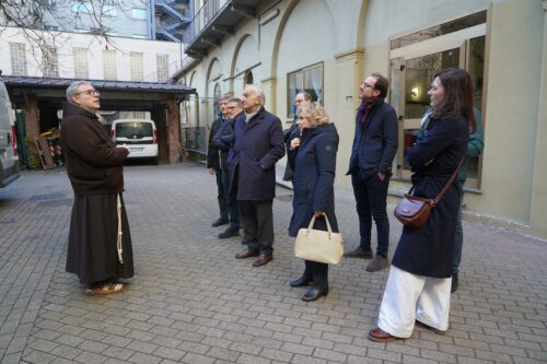 Mensa dei Poveri presso il Convento di Sant’Antonio da Padova  a Torino.  Un incontro per conoscere da vicino la realtà che accoglie il nostro impegno solidale.